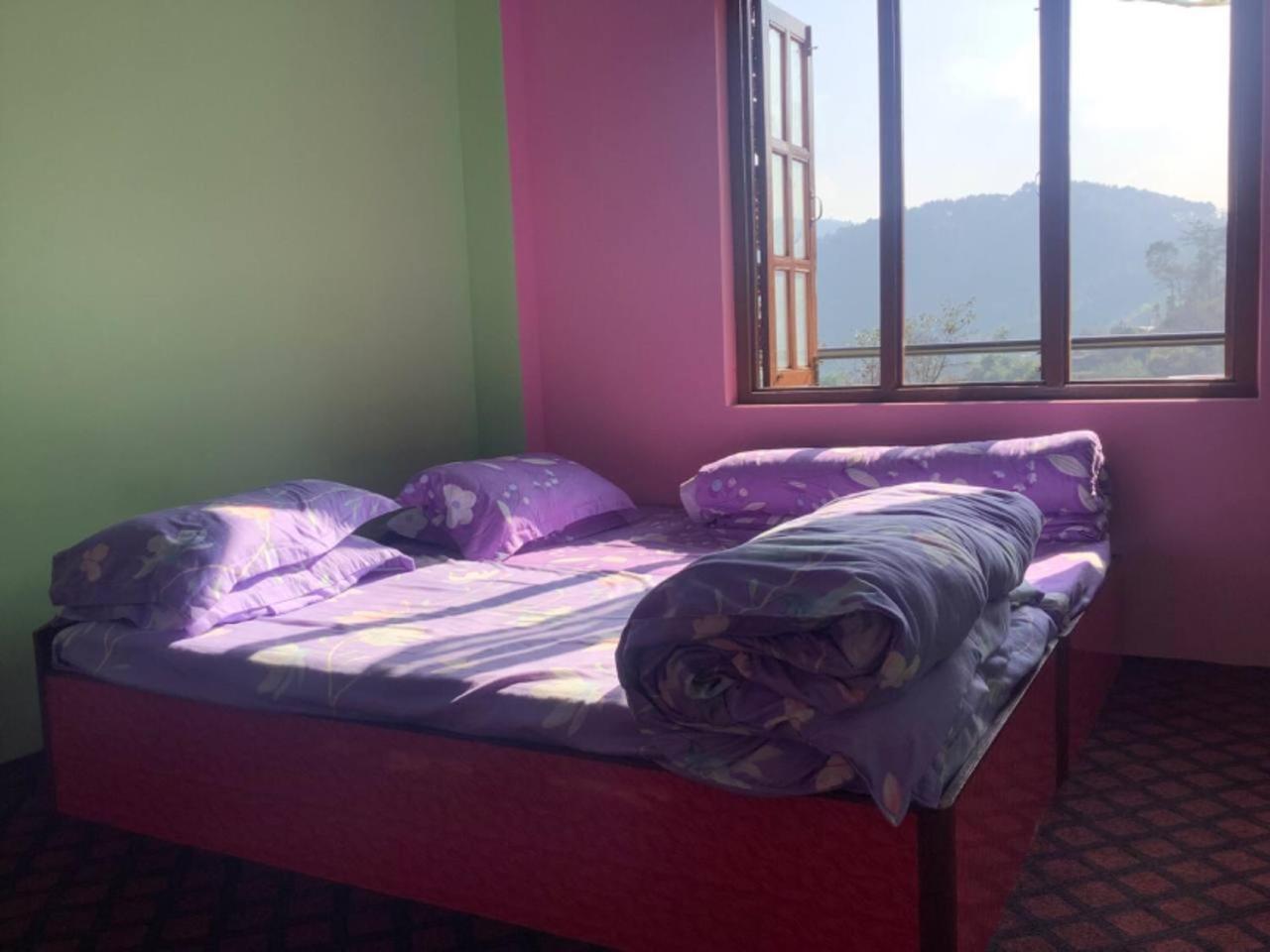 Countryside Comfort Homestay Нагаркот Екстериор снимка